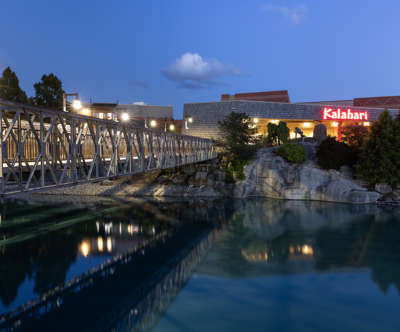 Bridge leading to Kalahari Convention Center